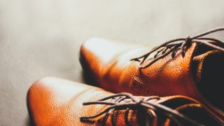 【たったの１０秒】毎日できる革靴のお手入れ方法を解説